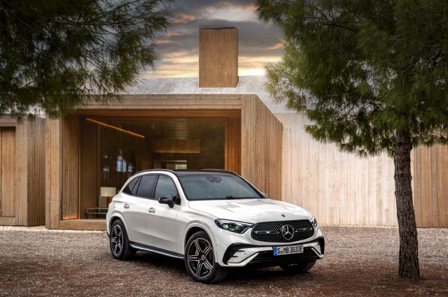 ¼öÀÔ ´ëÇ¥ SUV `º¥Ã÷ GLC` Àαâºñ°á¡¦°ø°£¡¤ÁÖÇà ¸ðµÎ `Ź¿ù` ¼öÀÔ ´ëÇ¥ SUV `º¥Ã÷ GLC` Àαâºñ°á¡¦°ø°£¡¤ÁÖÇà ¸ðµÎ `Ź¿ù`